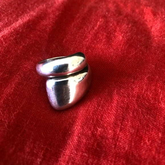 Sterling Silver wrap style ring with adjustment - Picture 3 of 3
